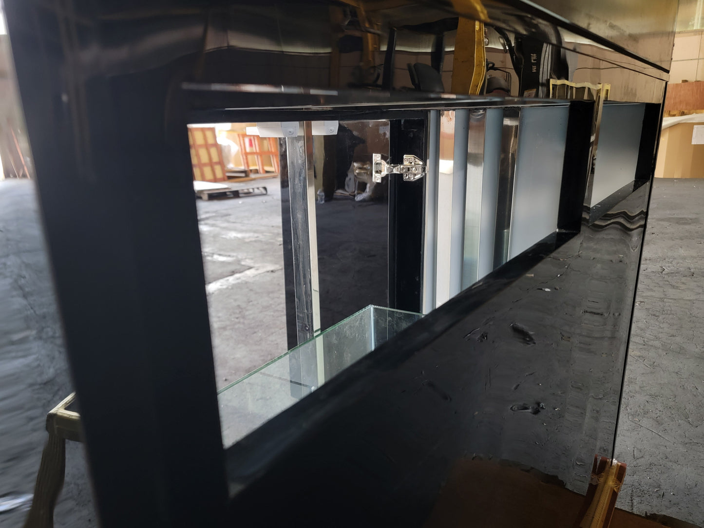 120g Curved Panoramic Flat Bowfront Glass Reef-Ready Aquarium in Gloss