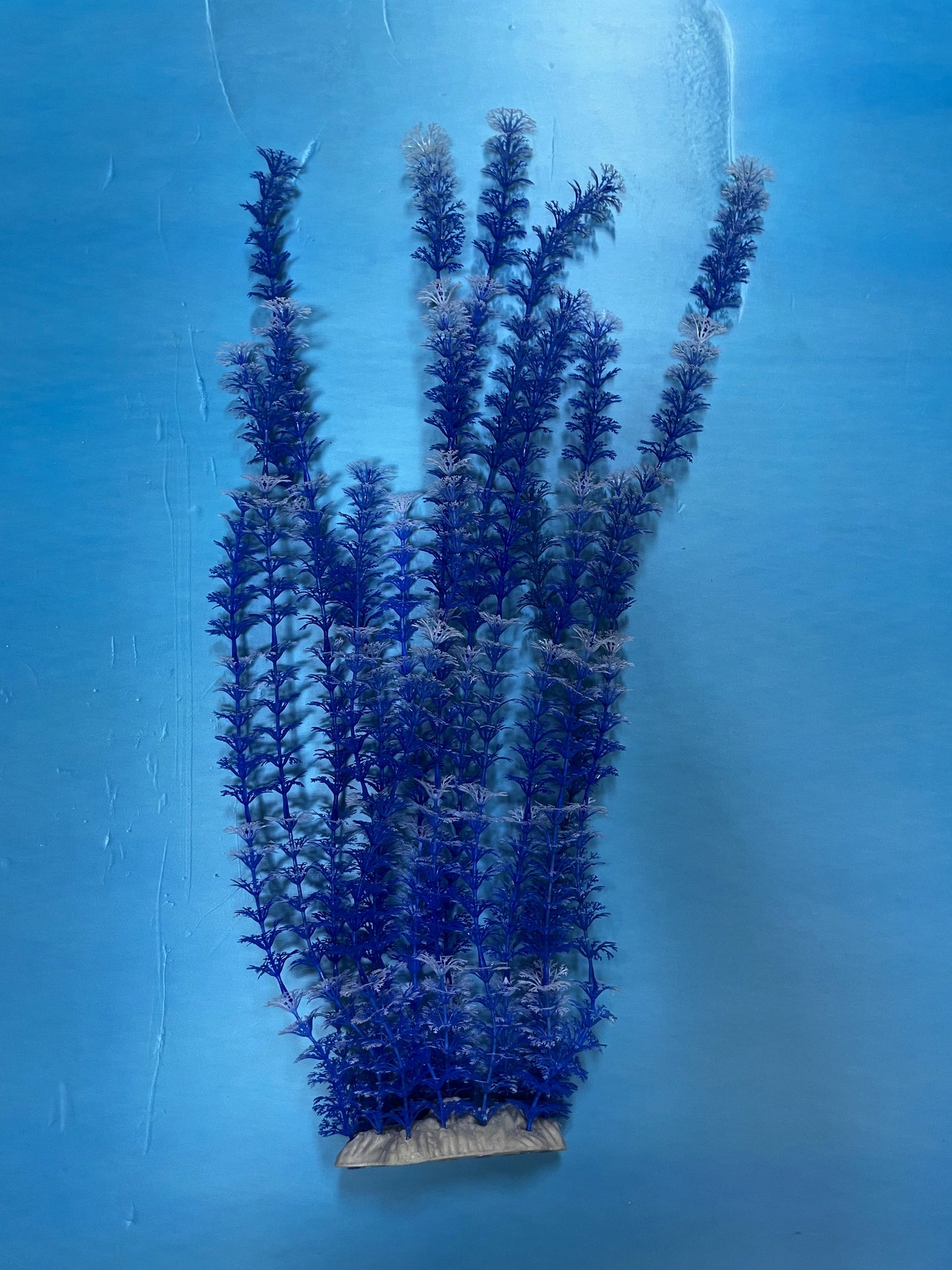 Artificial Aquarium Plant for Fish Tanks, LARGE aquarium plastic plant