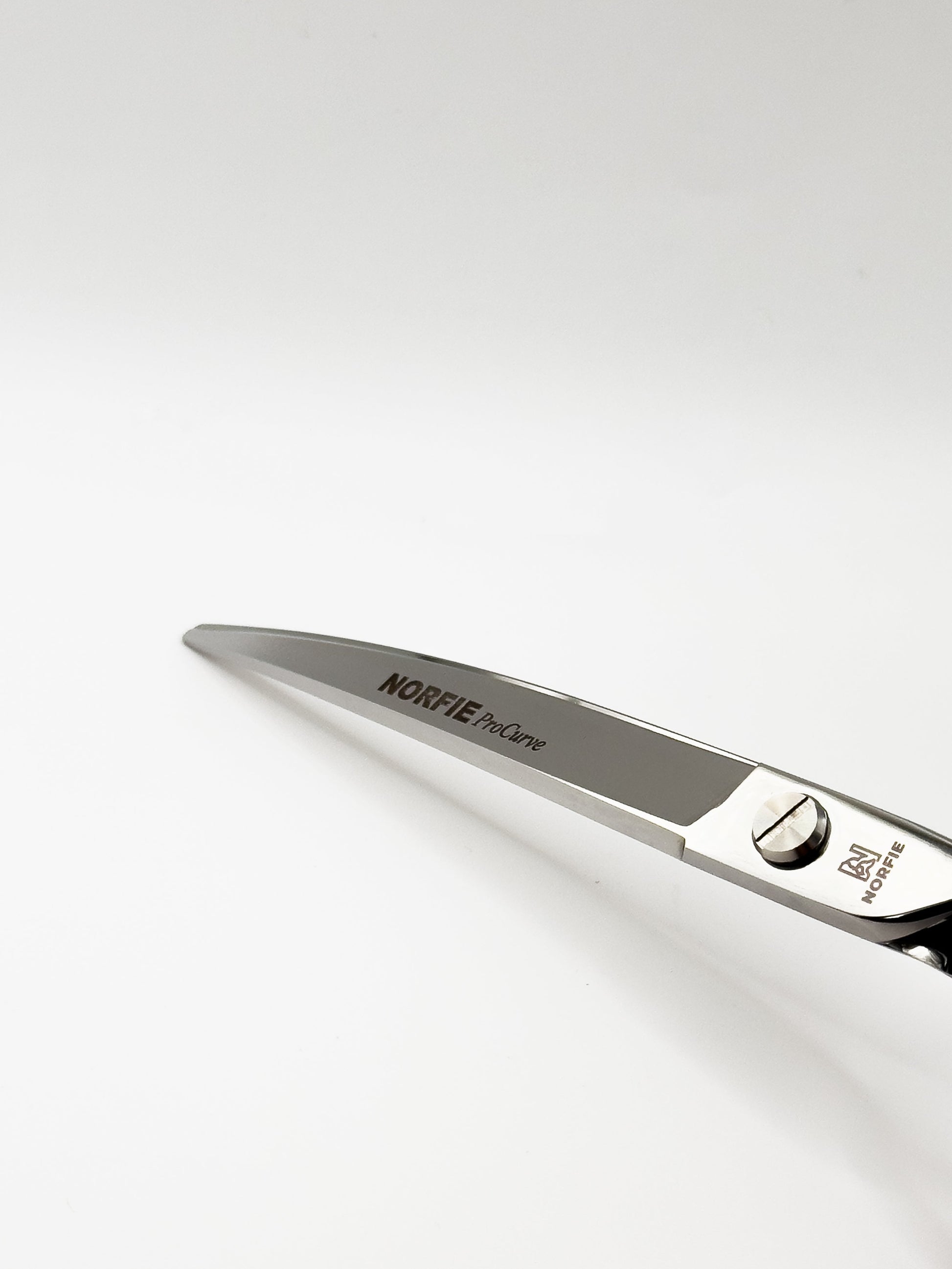 Norfie ProCurve 7.5” Curved VG10 Grooming Shear