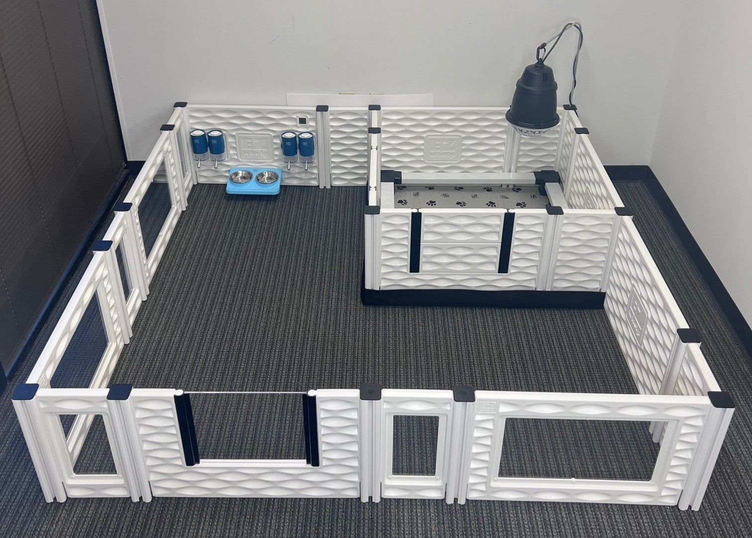  Windowed Whelping Box Set w/Rail Assembly