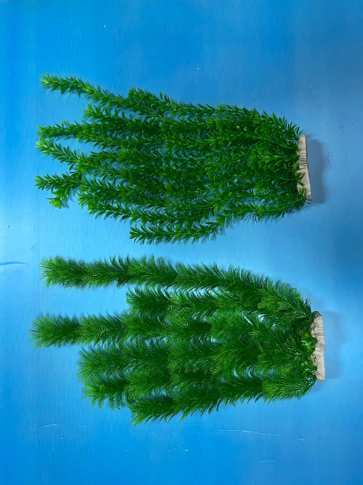Artificial Aquarium Plant for Fish Tanks, LARGE aquarium plastic plant