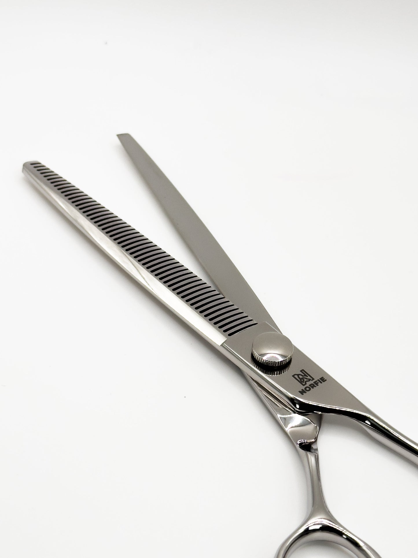 Norfie ProFinish 7” Thinning VG10 Grooming Shear