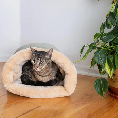 Autumn & Winter Cat Sleeping Bag - Warm, Semi-Enclosed Nest