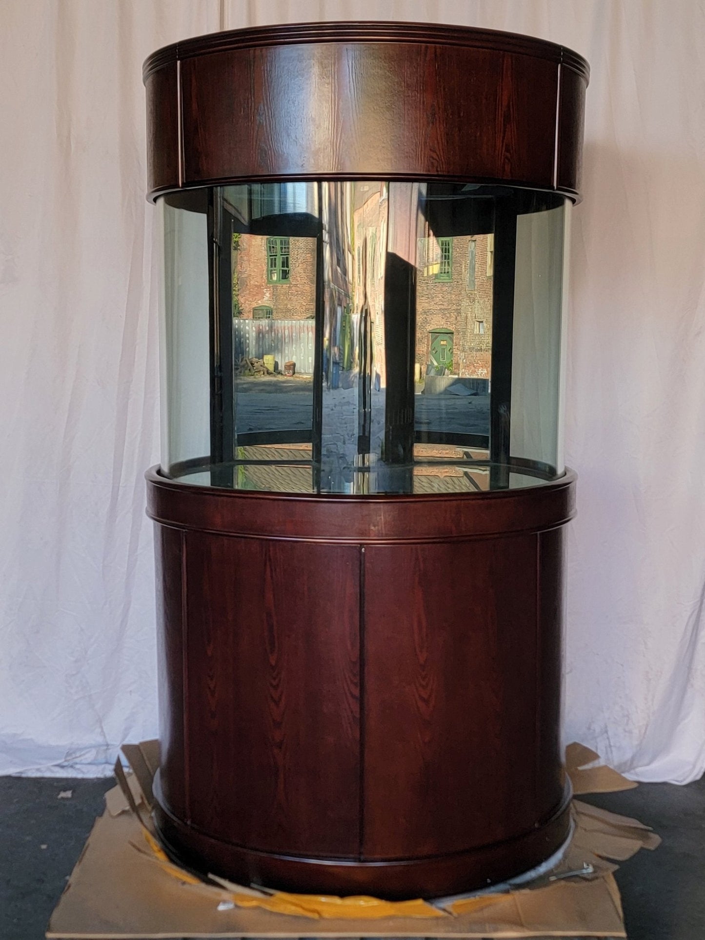 AQUA VIM 133-Gallon Reef-Ready ¾ Cylinder Round Aquarium + Sump | Rose Cherry Furniture